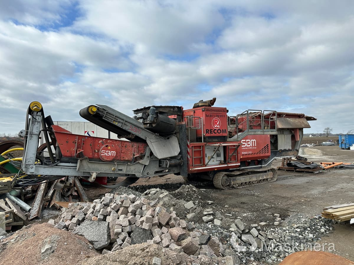 SBM Remax 1312 Eco Maxi Mobil slagkross SBM Remax 1312 Maxi - Impact crusher: picture 1 SBM Remax 1312 Eco Maxi Mobil slagkross SBM Remax 1312 Maxi - Impact crusher: picture 1