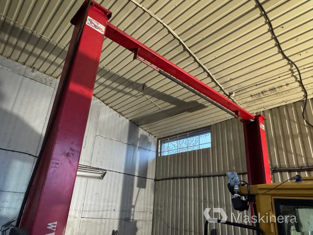 STools Tvåpelarlyft ScandicTools LF-140FE - Workshop equipment: picture 4 STools Tvåpelarlyft ScandicTools LF-140FE - Workshop equipment: picture 4