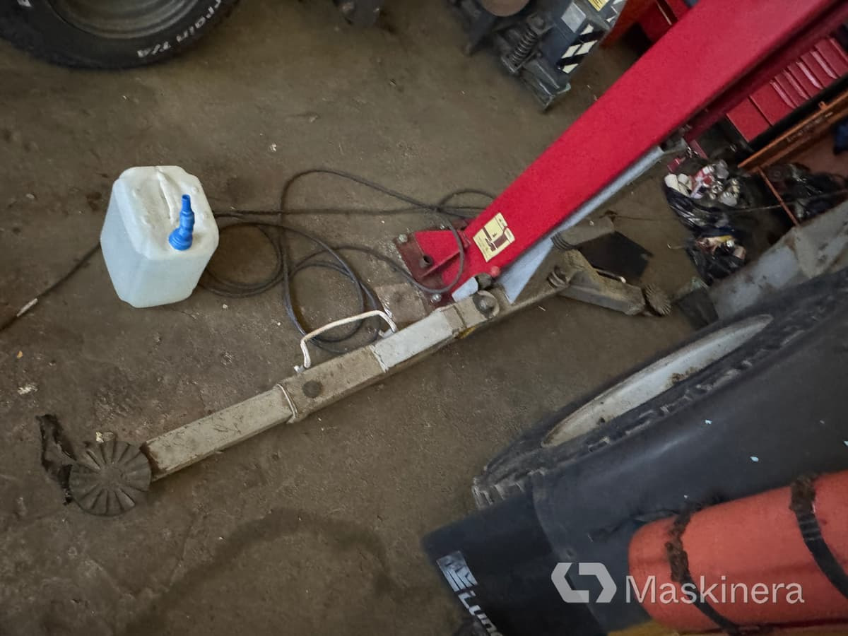 STools Tvåpelarlyft ScandicTools LF-140FE - Workshop equipment: picture 5 STools Tvåpelarlyft ScandicTools LF-140FE - Workshop equipment: picture 5