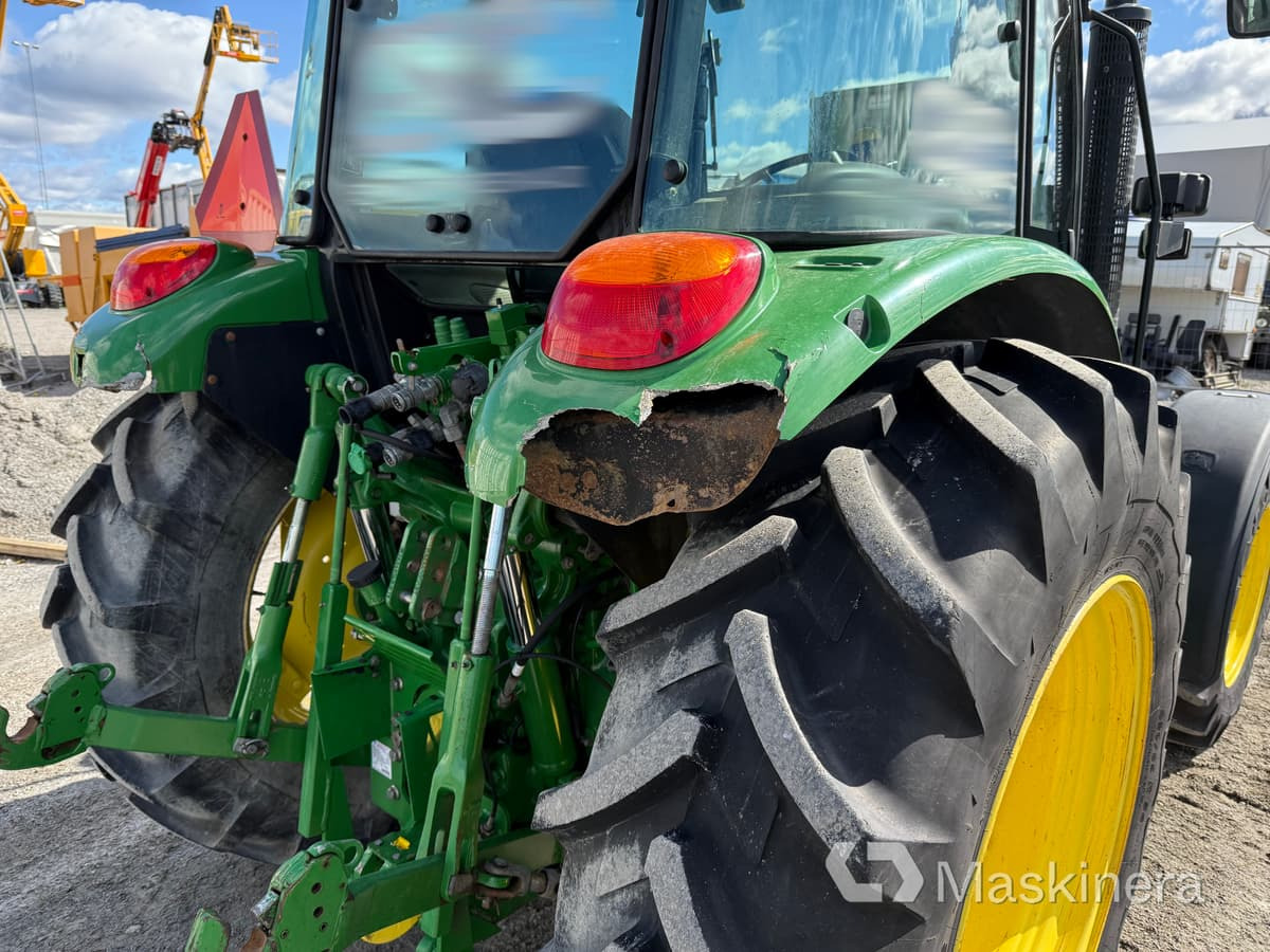 Farm tractor Traktor John Deere 5075M med snöutrustning: picture 26