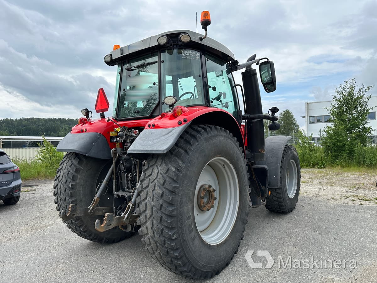 Traktor Massey Fergusson MF 6715 S med Bigab 10-14 G2 lastväxlarvagn - Farm tractor: picture 5 Traktor Massey Fergusson MF 6715 S med Bigab 10-14 G2 lastväxlarvagn - Farm tractor: picture 5