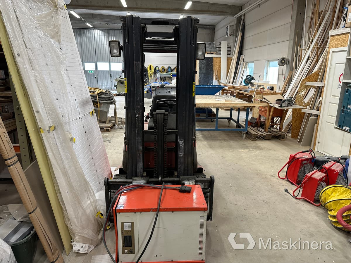 Truck Linde E16S - Electric forklift: picture 4 Truck Linde E16S - Electric forklift: picture 4