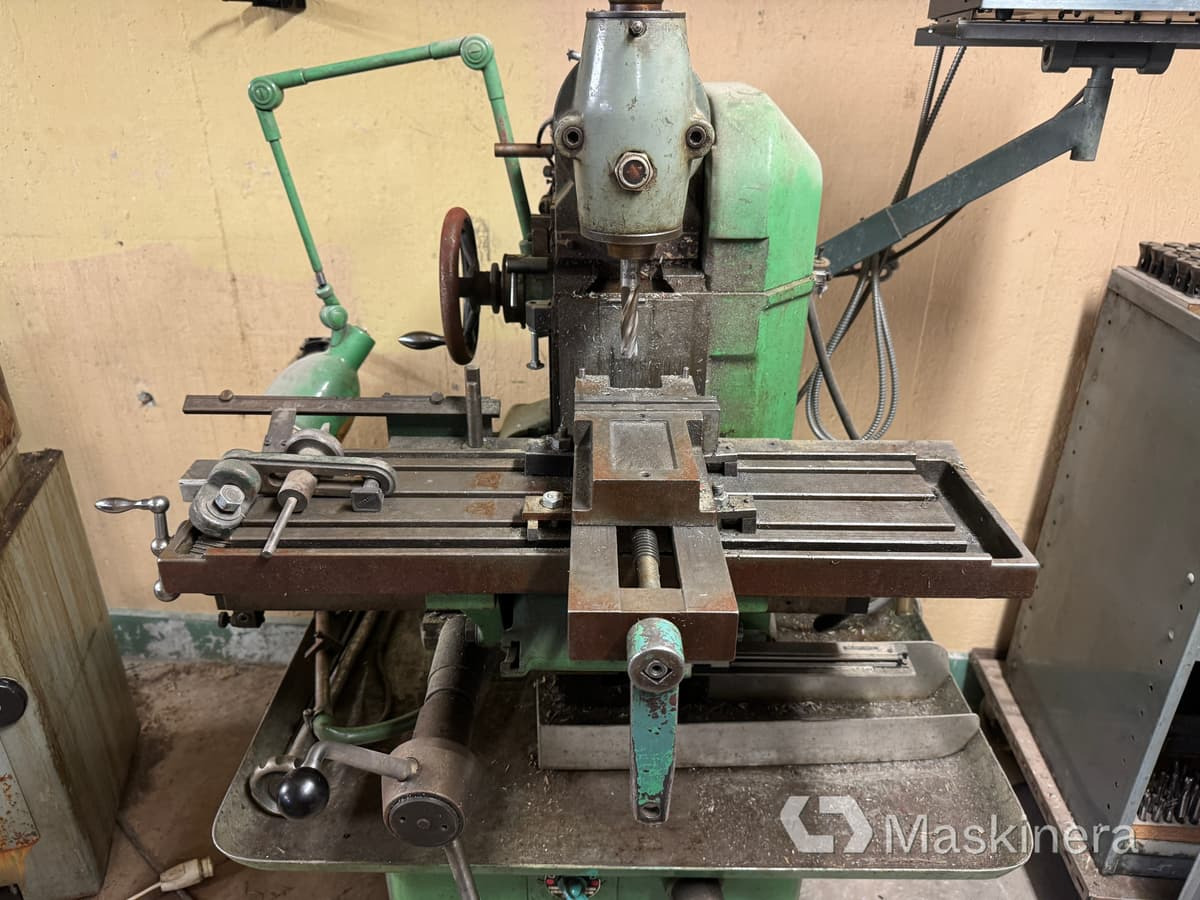 Universalfräs Aciera - Milling machine: picture 4 Universalfräs Aciera - Milling machine: picture 4