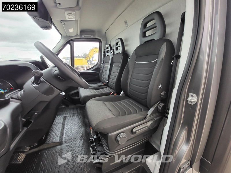 New Box van Iveco Daily 35C18 2025 MODEL Automaat 1000kg Laadklep ACC Navi Airco Zijdeur Bakwagen Meubelbak Koffer 21m3 Airco: picture 11