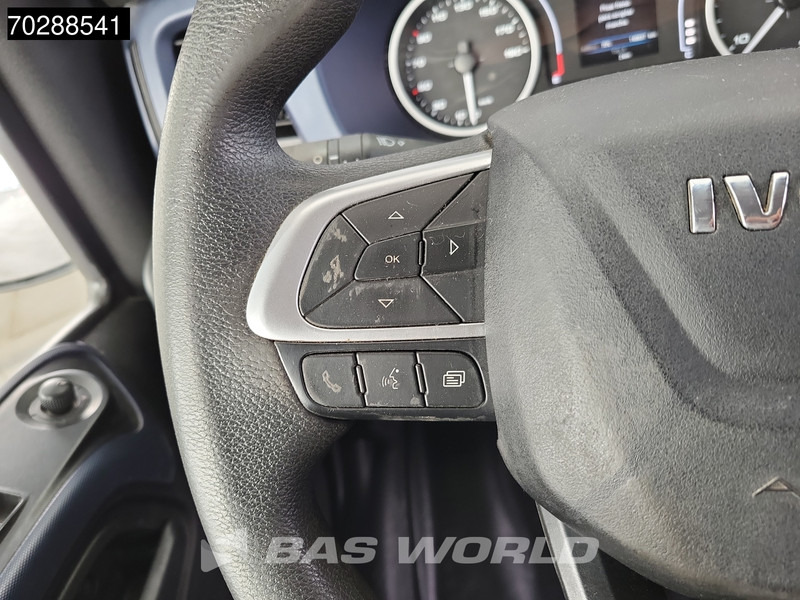 Panel van Iveco Daily 35C18 3.0L Automaat Dubbellucht L2H2 Navi Cruise Camera Euro6 L2 12m3 Airco Cruise control: picture 18