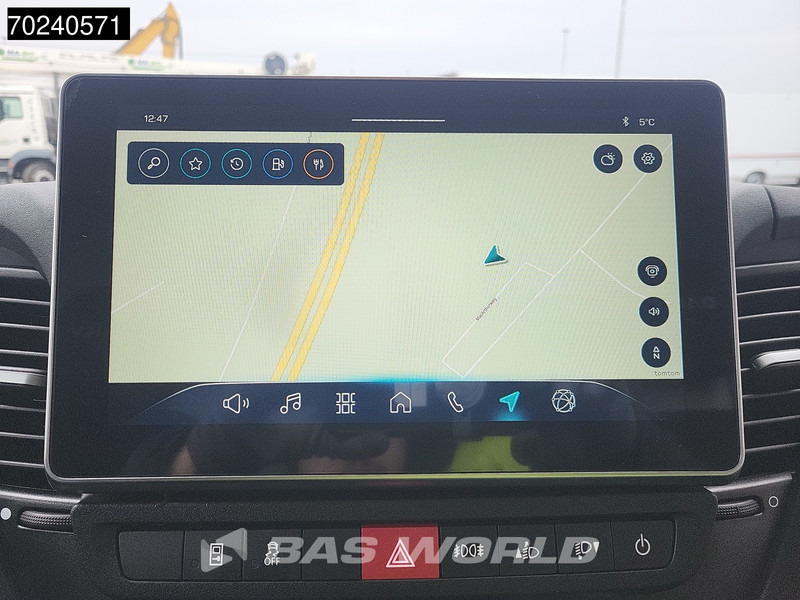 New Panel van Iveco Daily 35C18 3.0L Automaat L3H2 180PK Dubbellucht 3,5t Trekgewicht ACC Navi Camera Parkeersensoren 16m3 Euro6 L4H2 16m3 Airco: picture 9 New Panel van Iveco Daily 35C18 3.0L Automaat L3H2 180PK Dubbellucht 3,5t Trekgewicht ACC Navi Camera Parkeersensoren 16m3 Euro6 L4H2 16m3 Airco: picture 9