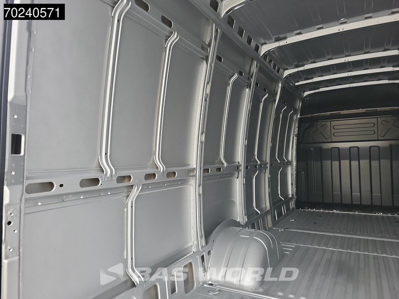 New Panel van Iveco Daily 35C18 3.0L Automaat L3H2 180PK Dubbellucht 3,5t Trekgewicht ACC Navi Camera Parkeersensoren 16m3 Euro6 L4H2 16m3 Airco: picture 20 New Panel van Iveco Daily 35C18 3.0L Automaat L3H2 180PK Dubbellucht 3,5t Trekgewicht ACC Navi Camera Parkeersensoren 16m3 Euro6 L4H2 16m3 Airco: picture 20