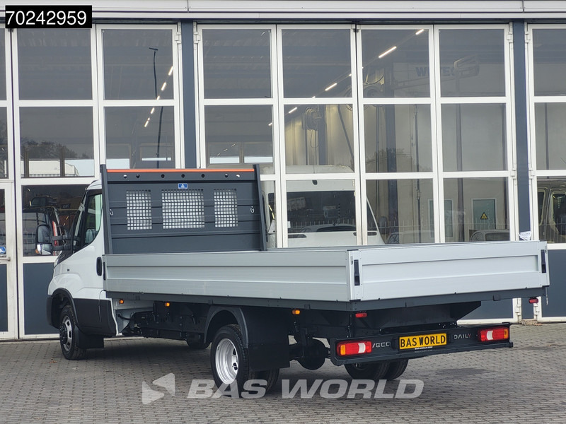 Iveco Daily 35C18 3.0L Automaat Nwe model 2025 Open laadbak Navi ACC LED 3,5T Trekvermogen Pritsche Pickup Airco - Flatbed van: picture 2 Iveco Daily 35C18 3.0L Automaat Nwe model 2025 Open laadbak Navi ACC LED 3,5T Trekvermogen Pritsche Pickup Airco - Flatbed van: picture 2
