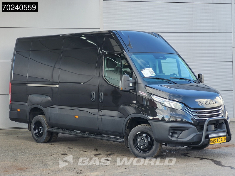 Iveco Daily 35C18 3.0L Black Edition Automaat 2025-Model 180PK L2H2 Dubbellucht 3,5t Trekgewicht ACC Navi LED Airco Camera Euro6 L3 12m3 Air - Panel van: picture 5 Iveco Daily 35C18 3.0L Black Edition Automaat 2025-Model 180PK L2H2 Dubbellucht 3,5t Trekgewicht ACC Navi LED Airco Camera Euro6 L3 12m3 Air - Panel van: picture 5