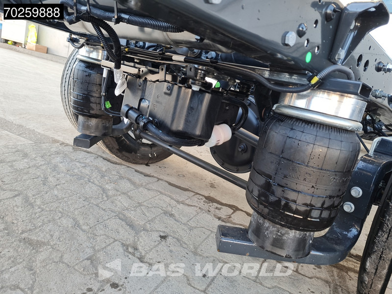 Iveco Daily 35C18 Automaat Luchtvering Zijdeur Laadklep Bakwagen Navi LED Koffer Gesloten laadbak Bakwagen 22m3 Airco Cruise control - Box van: picture 5 Iveco Daily 35C18 Automaat Luchtvering Zijdeur Laadklep Bakwagen Navi LED Koffer Gesloten laadbak Bakwagen 22m3 Airco Cruise control - Box van: picture 5