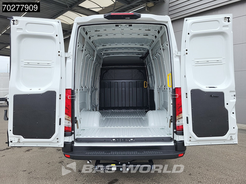 Iveco Daily 35C21 3.0L 210PK Automaat L2H2 Dubbellucht LED ACC 3.5t trekhaak Navi L2H2 12m3 Airco Trekhaak - Panel van: picture 3 Iveco Daily 35C21 3.0L 210PK Automaat L2H2 Dubbellucht LED ACC 3.5t trekhaak Navi L2H2 12m3 Airco Trekhaak - Panel van: picture 3