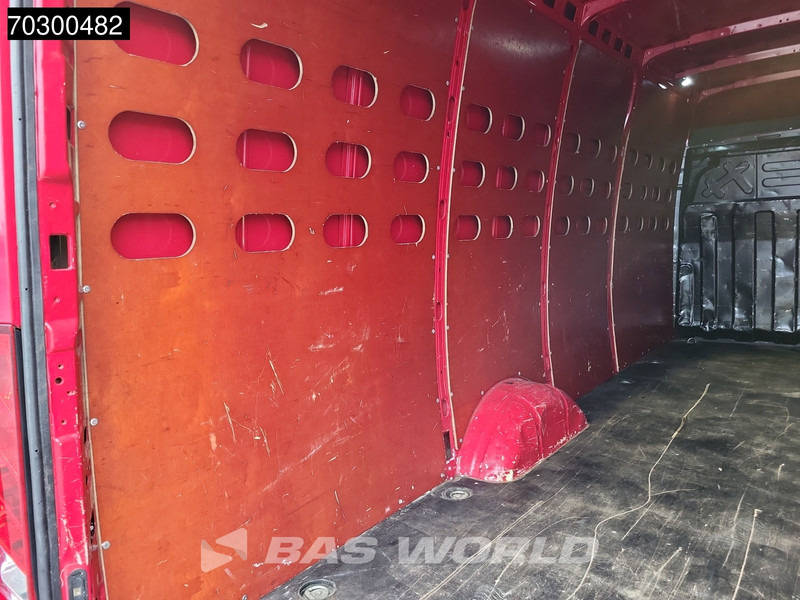 Iveco Daily 35S12 Automaat L3H2 3,5t Trekgewicht Camera Parkeersensoren APK 03-2026 Euro6 L3 - Panel van: picture 5 Iveco Daily 35S12 Automaat L3H2 3,5t Trekgewicht Camera Parkeersensoren APK 03-2026 Euro6 L3 - Panel van: picture 5