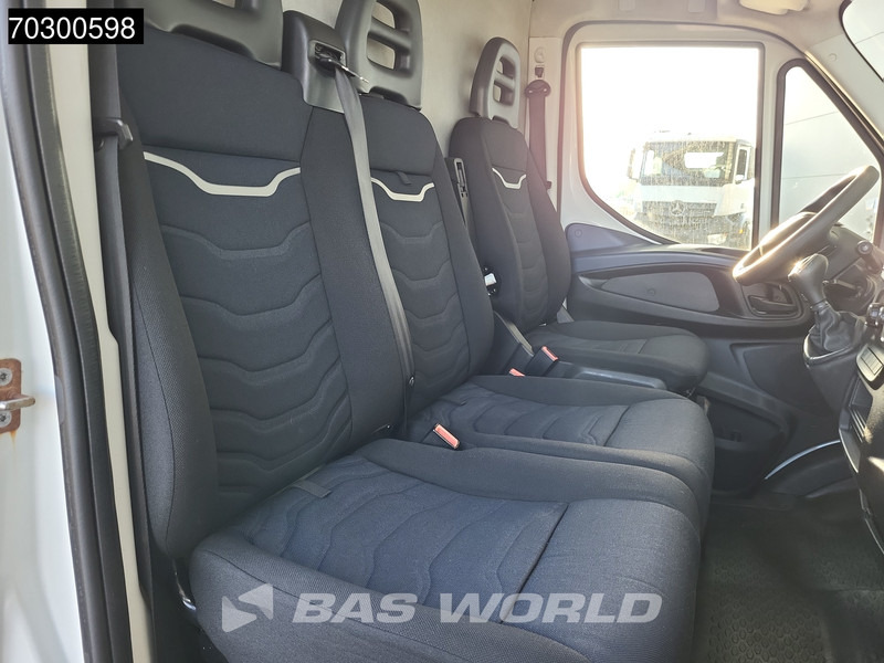 Panel van Iveco Daily 35S16 Automaat L2H2 3,5t Trekhaak Navi Airco Cruise Camera Standkachel Euro6 L2 Airco Trekhaak: picture 13 Panel van Iveco Daily 35S16 Automaat L2H2 3,5t Trekhaak Navi Airco Cruise Camera Standkachel Euro6 L2 Airco Trekhaak: picture 13