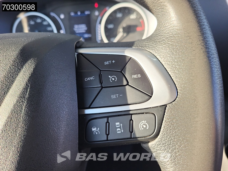 Panel van Iveco Daily 35S16 Automaat L2H2 3,5t Trekhaak Navi Airco Cruise Camera Standkachel Euro6 L2 Airco Trekhaak: picture 20 Panel van Iveco Daily 35S16 Automaat L2H2 3,5t Trekhaak Navi Airco Cruise Camera Standkachel Euro6 L2 Airco Trekhaak: picture 20