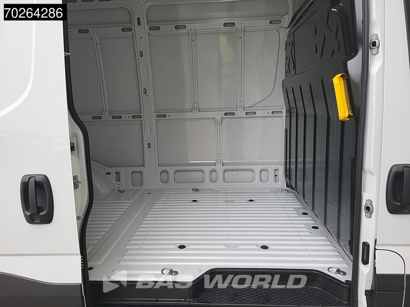 New Panel van Iveco Daily 35S18 3.0L Automaat L2H2 2025model ACC Navi Parkeersensoren L2 12m3 Airco: picture 20