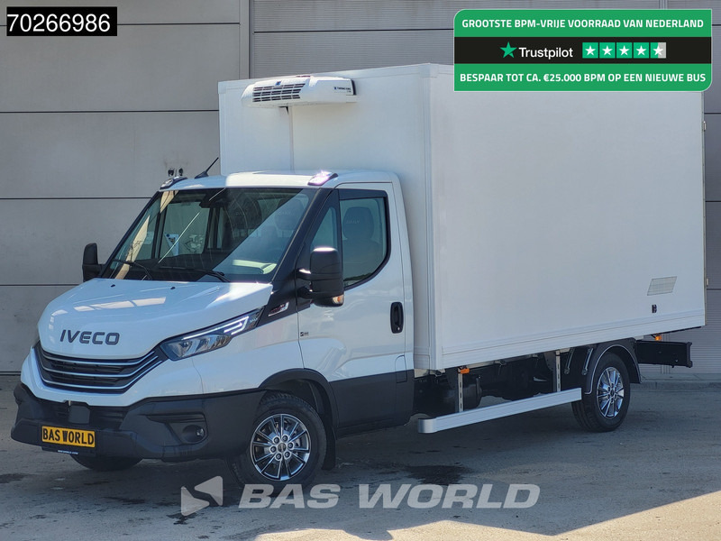 Iveco Daily 35S18 3.0L Koelwagen Thermoking C-250 LED ACC Navi Airco Koel Koeler Kühl Kühler Bakwagen Kühlkoffer 17m3 Airco - Refrigerated van: picture 1 Iveco Daily 35S18 3.0L Koelwagen Thermoking C-250 LED ACC Navi Airco Koel Koeler Kühl Kühler Bakwagen Kühlkoffer 17m3 Airco - Refrigerated van: picture 1