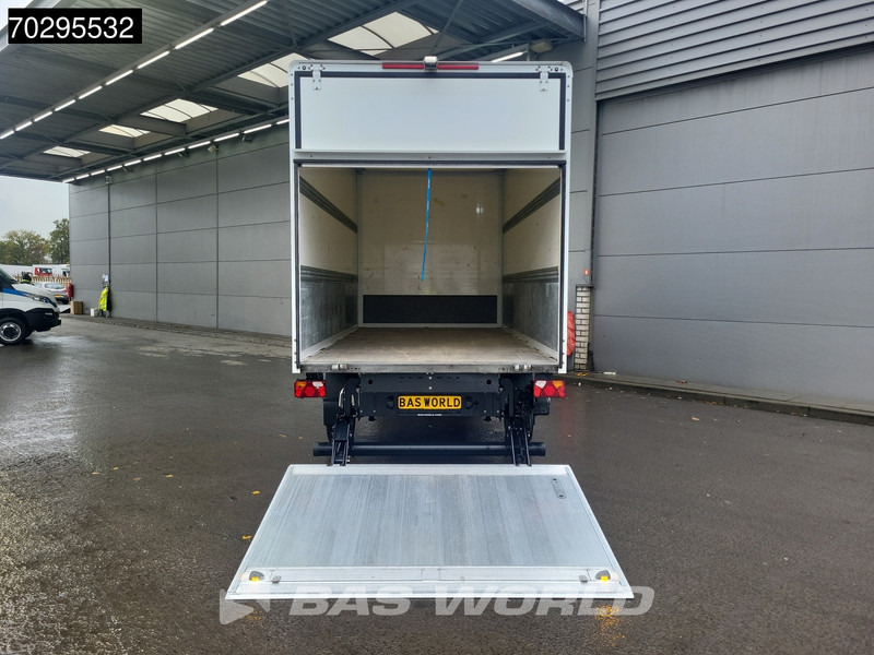 MAN TGE 3.140 Laadklep Automaat Bakwagen Airco Cruise Camera Euro6 Meubelbak Koffer 20m3 Airco Cruise control - Box van: picture 3 MAN TGE 3.140 Laadklep Automaat Bakwagen Airco Cruise Camera Euro6 Meubelbak Koffer 20m3 Airco Cruise control - Box van: picture 3