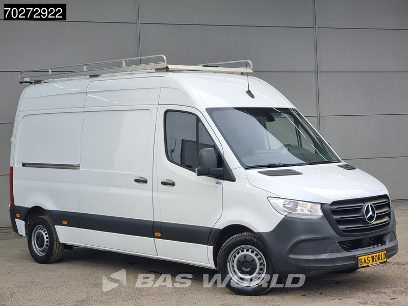 Mercedes-Benz Sprinter 311 CDI L2H2 Imperiaal Trekhaak Airco Cruise MBUX L2 11m3 Airco Trekhaak Cruise control - Small van: picture 3 Mercedes-Benz Sprinter 311 CDI L2H2 Imperiaal Trekhaak Airco Cruise MBUX L2 11m3 Airco Trekhaak Cruise control - Small van: picture 3