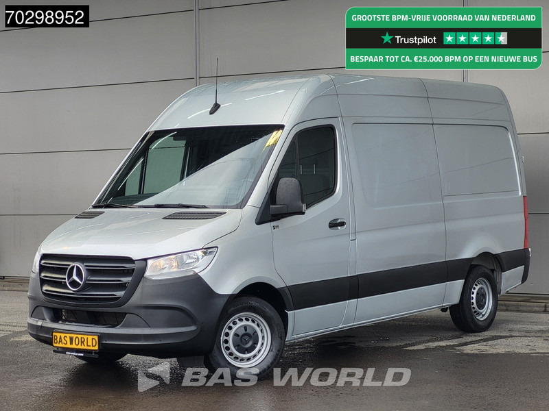 Mercedes-Benz Sprinter 315 CDI Automaat L2H2 150PK Airco Camera Parkeersensoren MBUX CarPlay Euro6 L2 12m3 Airco - Small van: picture 1 Mercedes-Benz Sprinter 315 CDI Automaat L2H2 150PK Airco Camera Parkeersensoren MBUX CarPlay Euro6 L2 12m3 Airco - Small van: picture 1