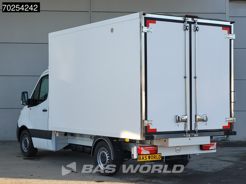 Mercedes-Benz Sprinter 315 CDI Koelwagen Thermo King V-300max 230V stekker Bakwagen Koel Kühlwagen 13m3 Airco - Refrigerated van: picture 2 Mercedes-Benz Sprinter 315 CDI Koelwagen Thermo King V-300max 230V stekker Bakwagen Koel Kühlwagen 13m3 Airco - Refrigerated van: picture 2