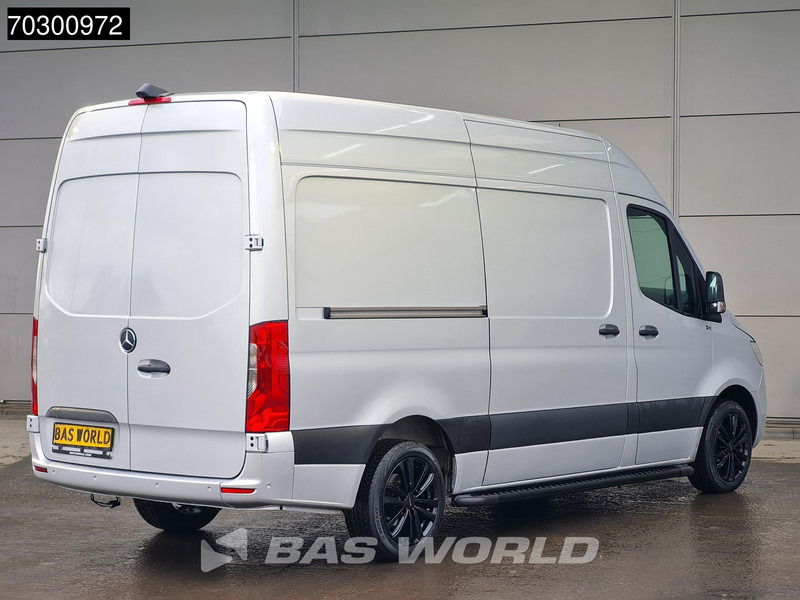 Mercedes-Benz Sprinter 315 CDI Special Edition Automaat L2H2 Airco Camera Parkeersensoren v+a MBUX CarPlay Velgen Euro6 L2 Airco - Small van: picture 5 Mercedes-Benz Sprinter 315 CDI Special Edition Automaat L2H2 Airco Camera Parkeersensoren v+a MBUX CarPlay Velgen Euro6 L2 Airco - Small van: picture 5
