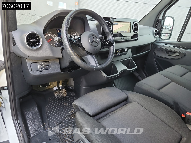 Panel van Mercedes-Benz Sprinter 317 CDI Automaat L2H2 2025Model Trekhaak 170PK LED Xenon ACC Navi Airco Cruise Camera Parkeersensoren 10inch MBUX CarPlay Euro6: picture 13 Panel van Mercedes-Benz Sprinter 317 CDI Automaat L2H2 2025Model Trekhaak 170PK LED Xenon ACC Navi Airco Cruise Camera Parkeersensoren 10inch MBUX CarPlay Euro6: picture 13