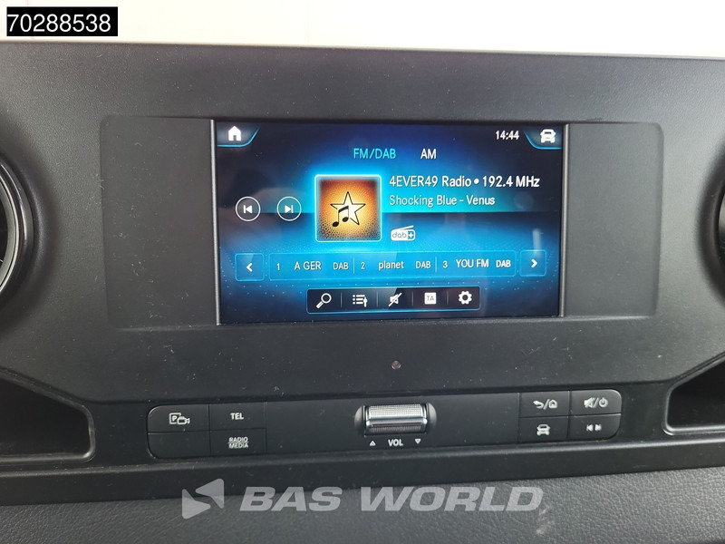 Panel van Mercedes-Benz Sprinter 317 CDI Automaat L3H2 Airco Camera MBUX CarPlay Euro6 L3 15m3 Airco: picture 13