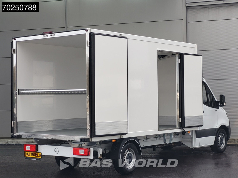 Mercedes-Benz Sprinter 317 CDI Koelwagen Automaat Zijdeur 2025-Model Thermo King V-300max 230v-Stekker 170PK Airco Cruise MBUX CarPlay Euro6 Koel Koele - Refrigerated van: picture 5 Mercedes-Benz Sprinter 317 CDI Koelwagen Automaat Zijdeur 2025-Model Thermo King V-300max 230v-Stekker 170PK Airco Cruise MBUX CarPlay Euro6 Koel Koele - Refrigerated van: picture 5