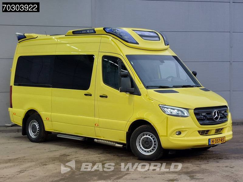 Mercedes-Benz Sprinter 319 CDI 3.0L V6 Ambulance 190PK L2H2 LED Airco Cruise Camera MBUX CarPlay Euro6 Krankenwagen Rettungswagen L2 8m3 Airco Cruise c - Ambulance: picture 5 Mercedes-Benz Sprinter 319 CDI 3.0L V6 Ambulance 190PK L2H2 LED Airco Cruise Camera MBUX CarPlay Euro6 Krankenwagen Rettungswagen L2 8m3 Airco Cruise c - Ambulance: picture 5
