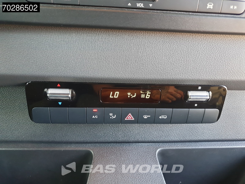 Panel van Mercedes-Benz Sprinter 319 CDI Automaat L2H2 190PK Trekhaak Airco Camera Parkeersensoren Euro6 L2 12m3 Airco Trekhaak: picture 16
