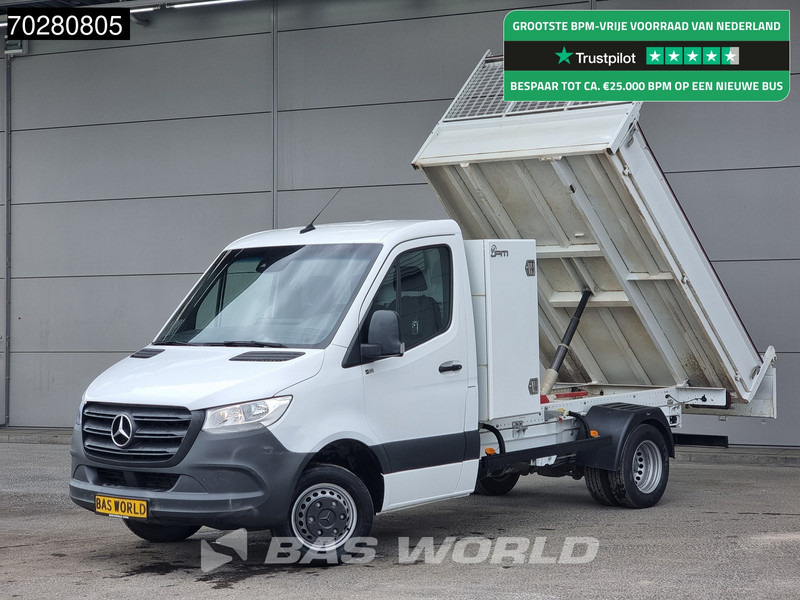 Mercedes-Benz Sprinter 514 CDI Kipper met Kist Dubbel Cabine Dubbellucht 3,5t Trekhaak Airco Cruise Euro6 Tipper Benne Kieper 1m3 Airco Trekhaak Cruise - Tipper van: picture 1 Mercedes-Benz Sprinter 514 CDI Kipper met Kist Dubbel Cabine Dubbellucht 3,5t Trekhaak Airco Cruise Euro6 Tipper Benne Kieper 1m3 Airco Trekhaak Cruise - Tipper van: picture 1