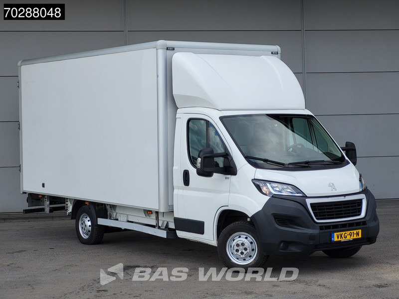 Peugeot Boxer 165PK Bakwagen Achterdeuren Navi Airco Cruise Camera Lat om Lat Euro6 Meubelbak Koffer 23m3 Cruise control - Box van: picture 5 Peugeot Boxer 165PK Bakwagen Achterdeuren Navi Airco Cruise Camera Lat om Lat Euro6 Meubelbak Koffer 23m3 Cruise control - Box van: picture 5