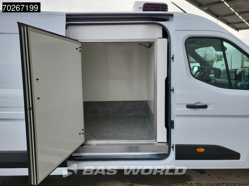 New Refrigerated van Renault Master 130pk Koelwagen Vriezer -18 Carrier Xarios 200 230V stekker LED Camera Parkeersensoren Airco Cruise Vries Koeler Kühlwagen Kühler Frig: picture 8