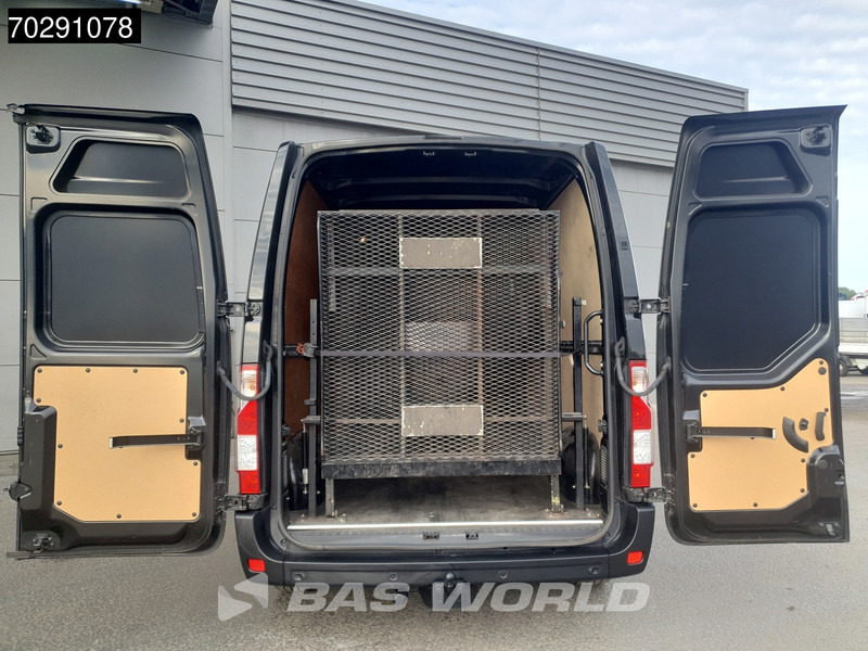 Renault Master 150PK L3H2 Oprijplaat Trekhaak Navi Camera Airco Cruise APK 03-2026 12m3 Airco Trekhaak Cruise control - Panel van: picture 5 Renault Master 150PK L3H2 Oprijplaat Trekhaak Navi Camera Airco Cruise APK 03-2026 12m3 Airco Trekhaak Cruise control - Panel van: picture 5