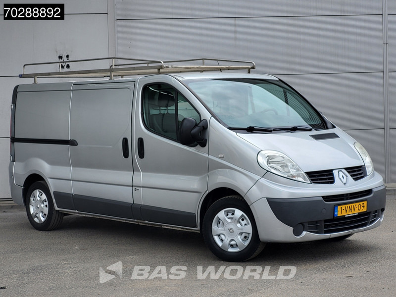 Renault Trafic 90pk L2H1 Navi Trekhaak Airco Cruise Parkeersensoren Imperiaal L2 7m3 Airco Trekhaak Cruise control - Small van: picture 2 Renault Trafic 90pk L2H1 Navi Trekhaak Airco Cruise Parkeersensoren Imperiaal L2 7m3 Airco Trekhaak Cruise control - Small van: picture 2