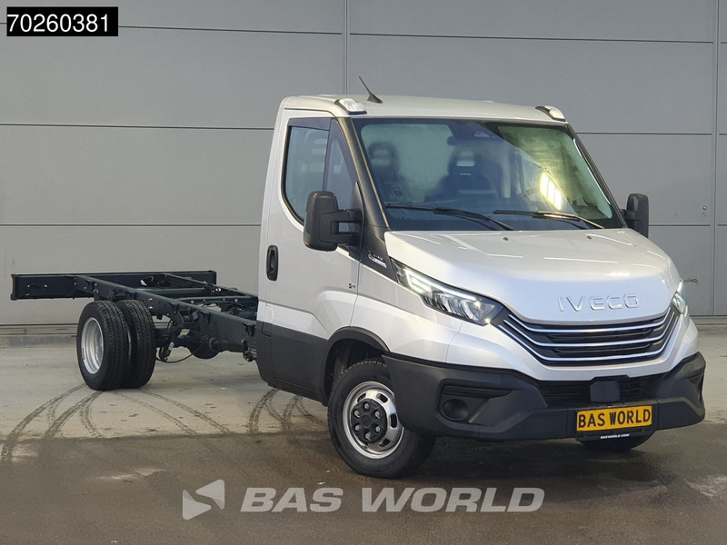 Iveco Daily 35C21 Automaat 410wb Dubbellucht 2025model Chassis Cabine ACC Fahrgestell Airco - Van: picture 2 Iveco Daily 35C21 Automaat 410wb Dubbellucht 2025model Chassis Cabine ACC Fahrgestell Airco - Van: picture 2