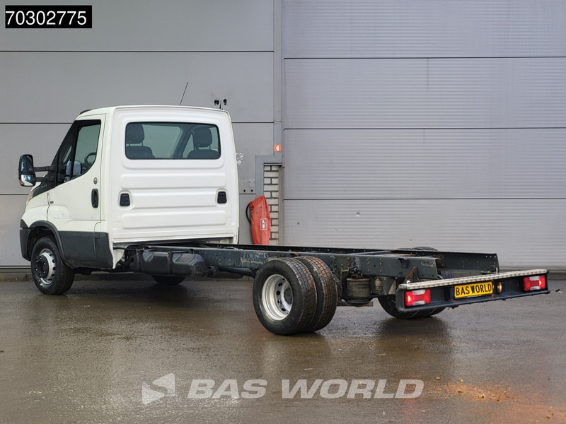Iveco Daily 70C21 3.0L Automaat Luchtvering 435cm WB 210PK Chassis Cabine Airco Cruise Standkachel Euro6 Chassis Fahrgestell Airco Cruise co - Van: picture 2 Iveco Daily 70C21 3.0L Automaat Luchtvering 435cm WB 210PK Chassis Cabine Airco Cruise Standkachel Euro6 Chassis Fahrgestell Airco Cruise co - Van: picture 2