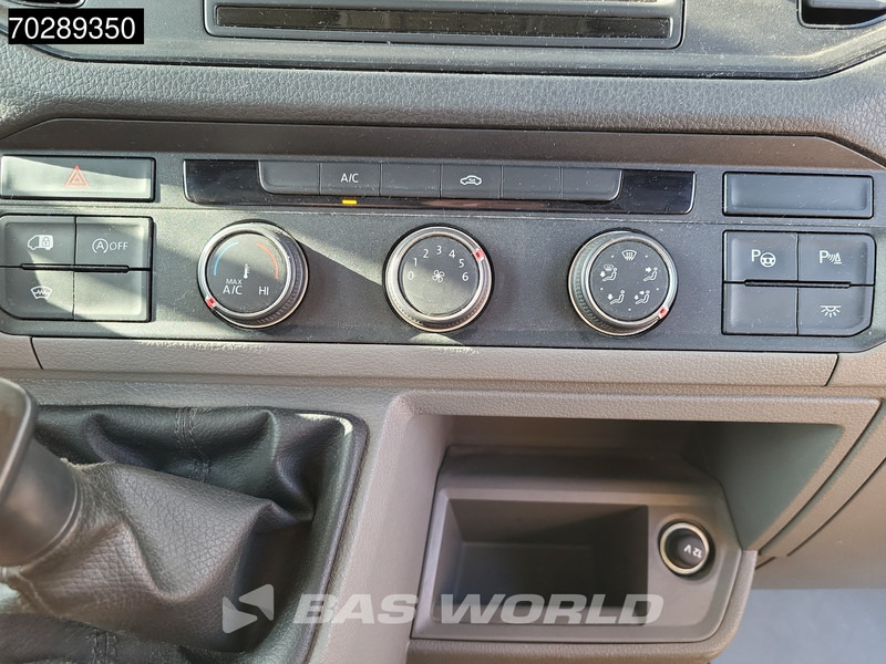 Small van Volkswagen Crafter 140pk L3H3 Trekhaak Navi Airco Cruise Parkeersensoren APK 01-2026 Euro6 L2H2 12m3 Airco Trekhaak Cruise control: picture 18