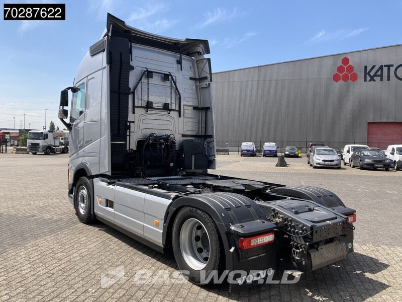Volvo FH 460 4X2 2x Tanks VEB+ ACC I-Park Cool Navi Euro 6 - Tractor unit: picture 2 Volvo FH 460 4X2 2x Tanks VEB+ ACC I-Park Cool Navi Euro 6 - Tractor unit: picture 2