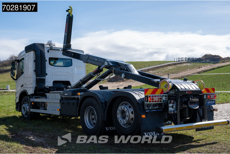 Volvo FM 500 6X2 21 Tonnes Hiab VLT21s59 Liftachse Euro 6 - Hook lift truck: picture 2 Volvo FM 500 6X2 21 Tonnes Hiab VLT21s59 Liftachse Euro 6 - Hook lift truck: picture 2