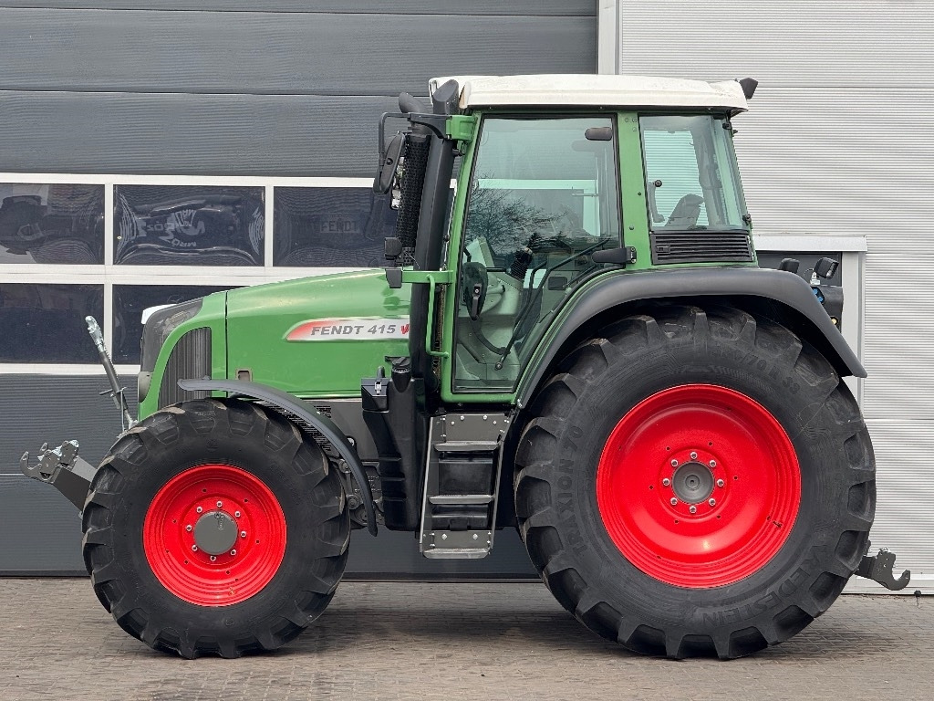 Farm tractor Fendt 415 Vario TMS: picture 6