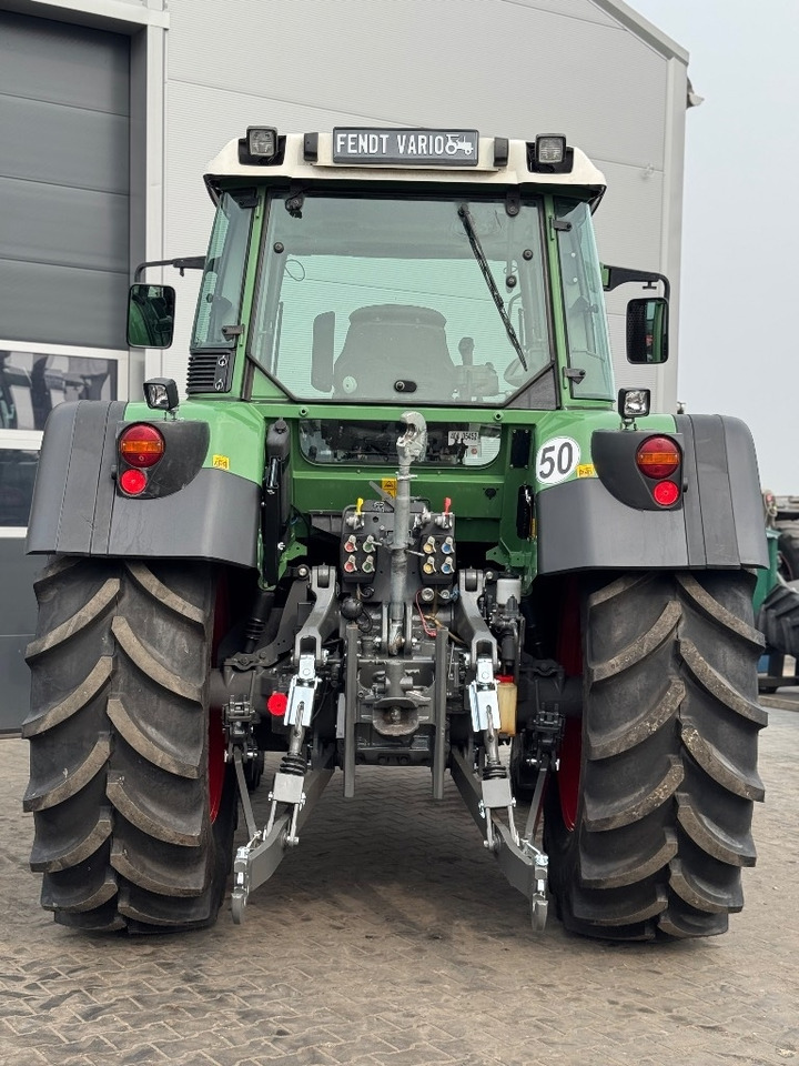 Farm tractor Fendt 415 Vario TMS: picture 9