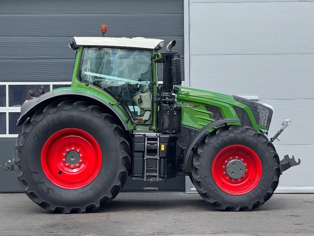 Fendt 930 Vario S4 Profi Plus - Farm tractor: picture 4 Fendt 930 Vario S4 Profi Plus - Farm tractor: picture 4