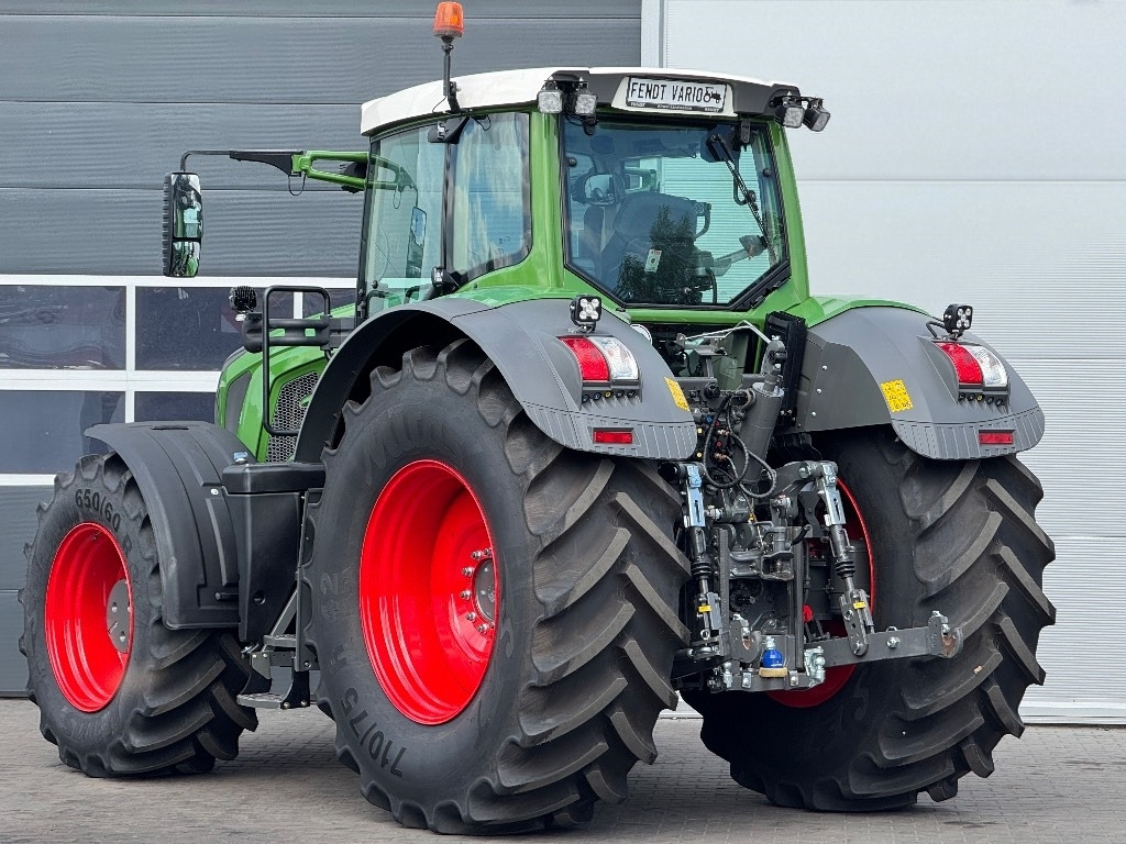 Fendt 930 Vario S4 Profi Plus - Farm tractor: picture 5 Fendt 930 Vario S4 Profi Plus - Farm tractor: picture 5