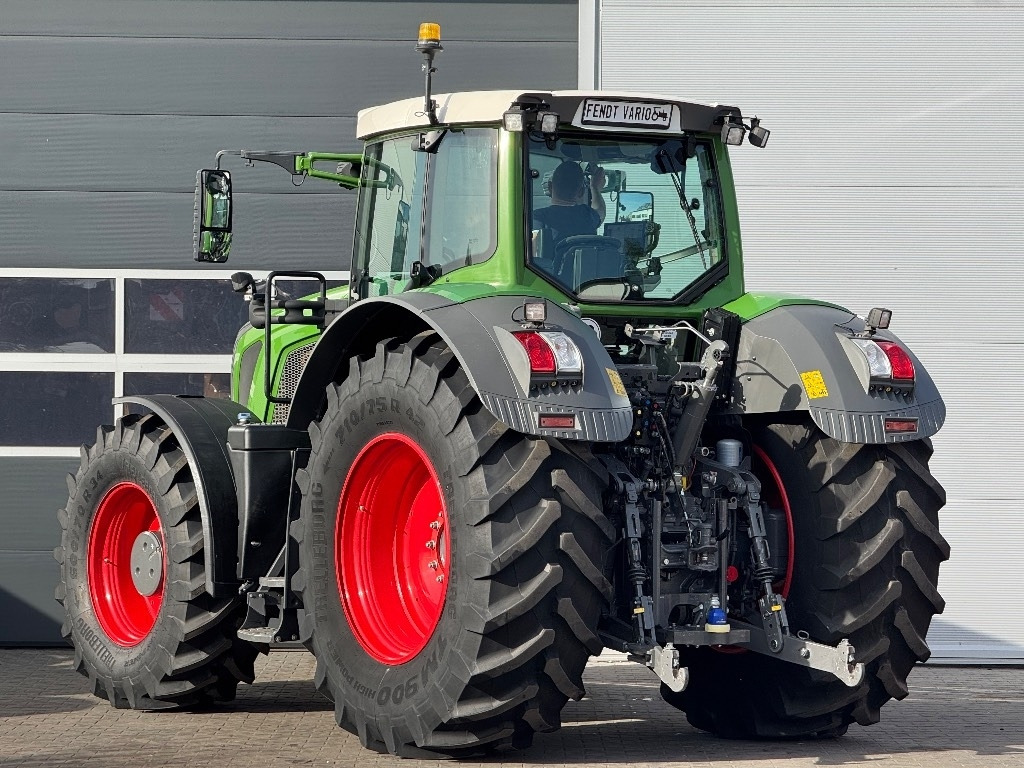 Fendt 930 Vario S4 Profi Plus - Farm tractor: picture 3 Fendt 930 Vario S4 Profi Plus - Farm tractor: picture 3