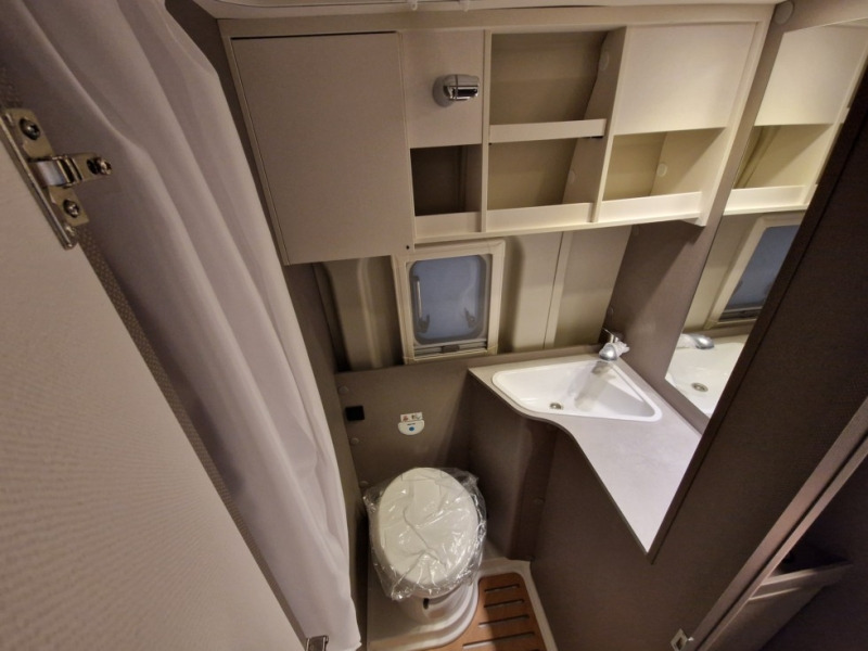 New Camper van Etrusco CV 600 DB: picture 13