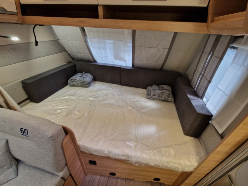Knaus Sudwind 500 QDK 60° Years - Caravan: picture 4 Knaus Sudwind 500 QDK 60° Years - Caravan: picture 4