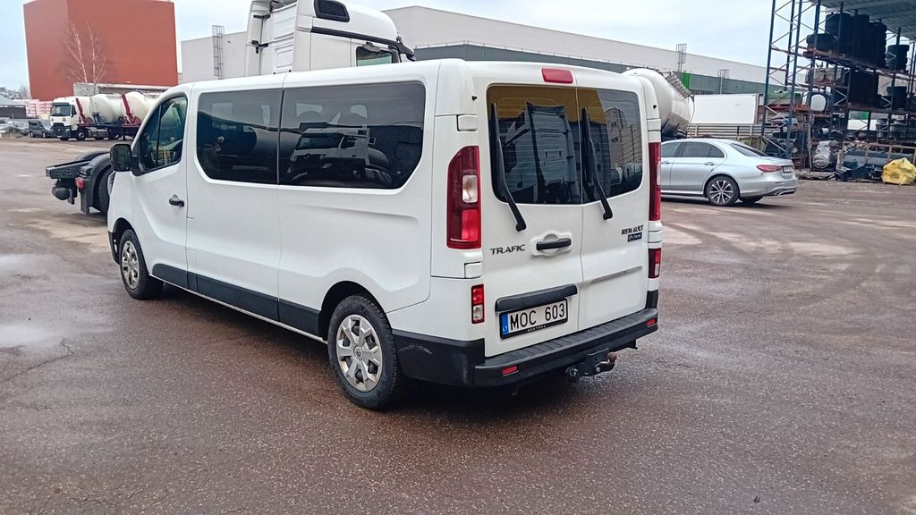 Renault Trafic Combi L2H1 3,0t Life - Minibus, Passenger van: picture 3 Renault Trafic Combi L2H1 3,0t Life - Minibus, Passenger van: picture 3