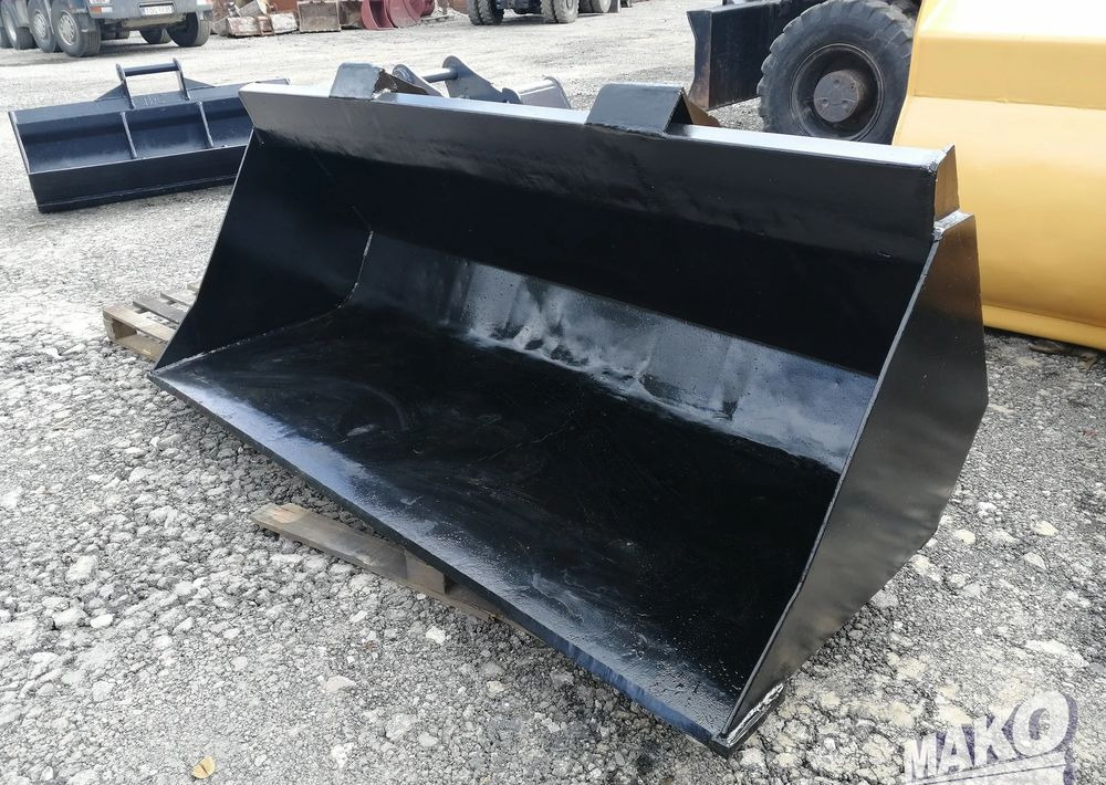 Łyżka 220cm do ładowarki 1,3m³ - Attachment for Construction machinery: picture 1 Łyżka 220cm do ładowarki 1,3m³ - Attachment for Construction machinery: picture 1