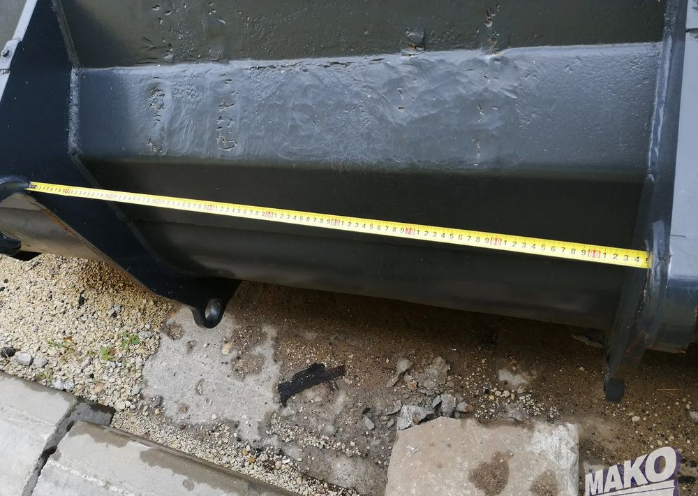 Łyżka 250cm do ładowarki 2,2m³ - Attachment for Construction machinery: picture 3 Łyżka 250cm do ładowarki 2,2m³ - Attachment for Construction machinery: picture 3